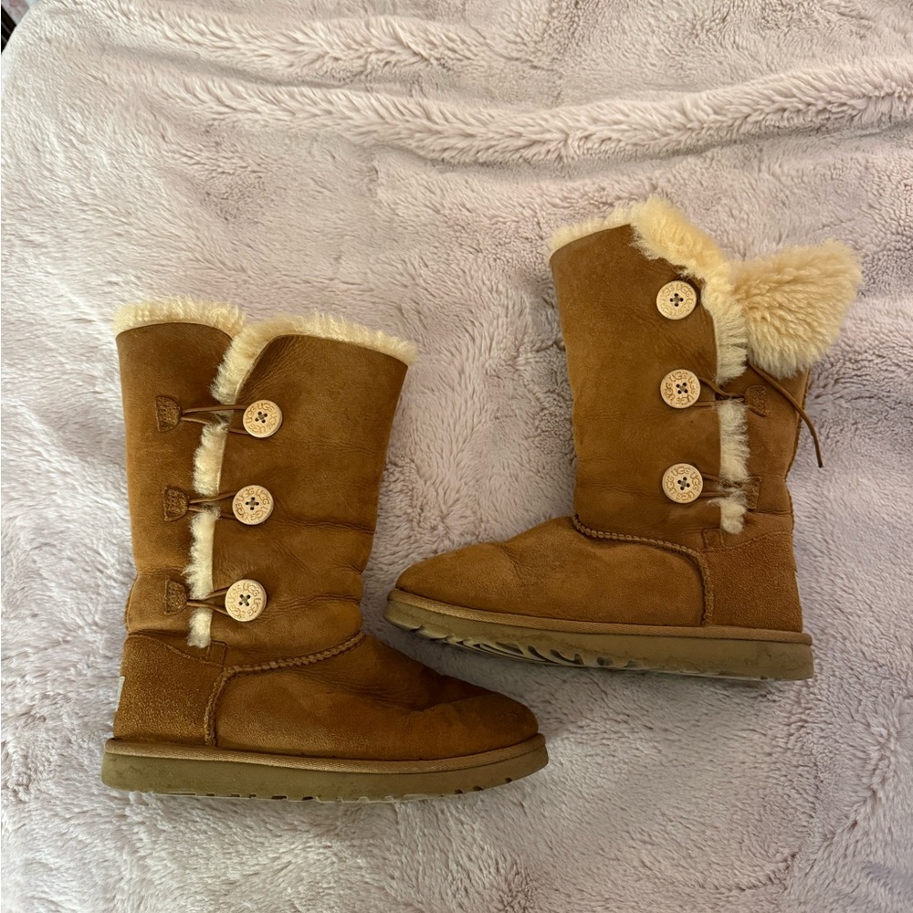 UGG Australia Bailey Button Triplet boots in chestnut suede and sheepskin